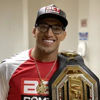 Charles Oliveira